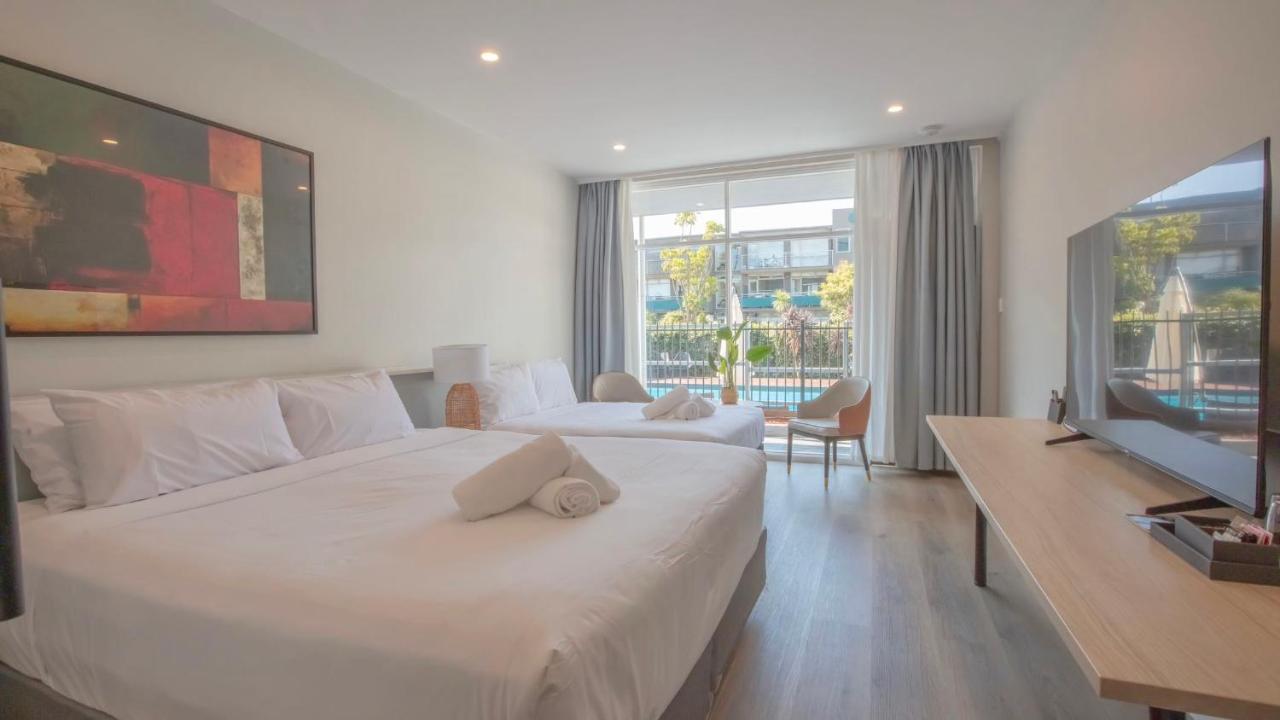 The Parkmore Hotel Мелбърн Екстериор снимка