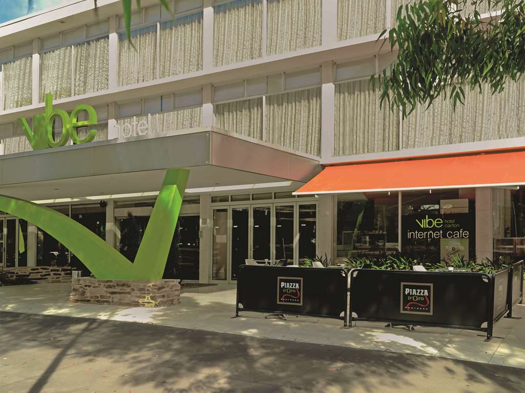 The Parkmore Hotel Мелбърн Екстериор снимка